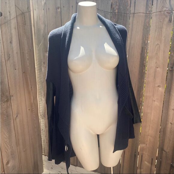 Maje chunky cotton blend cardigan with leather detailing size 2/medium - Picture 8 of 9